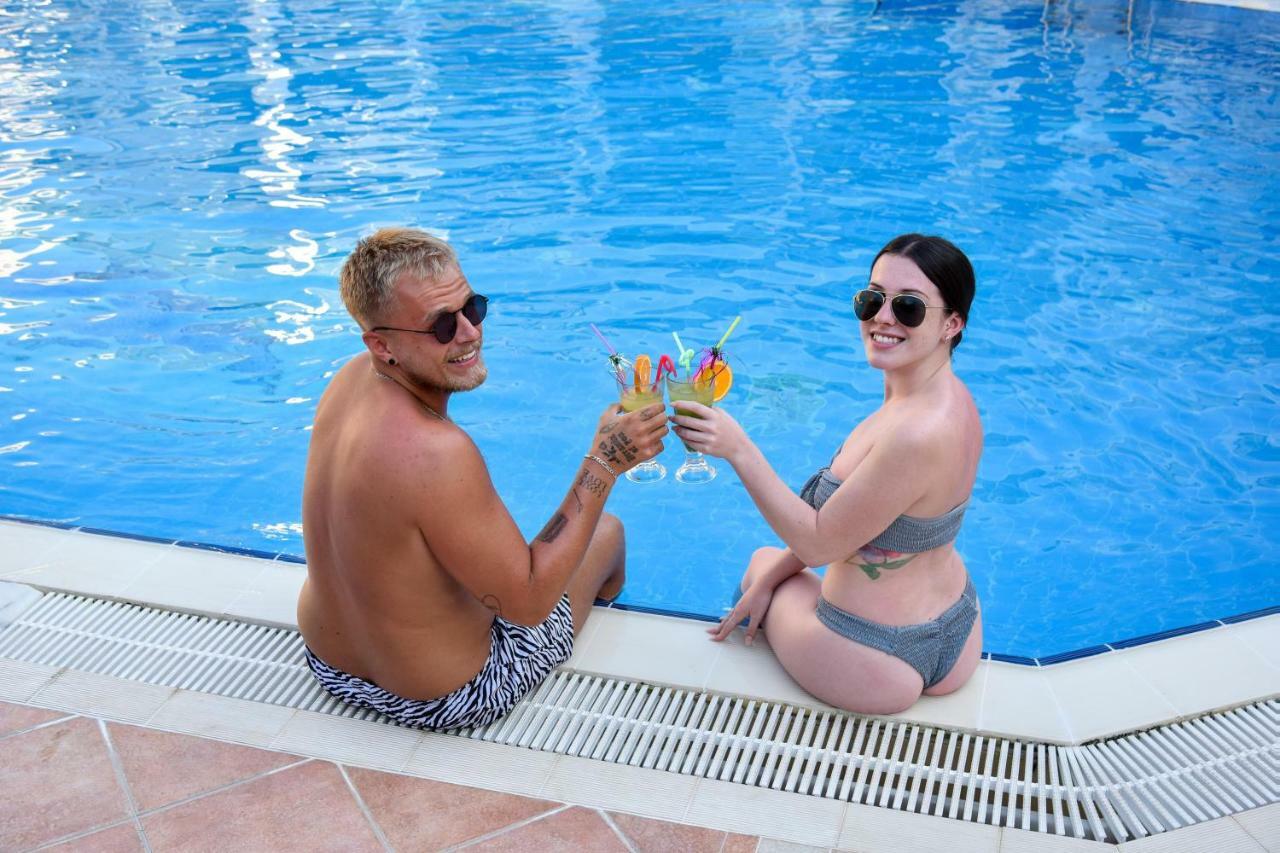 Belcehan Hotel Oludeniz Exterior foto